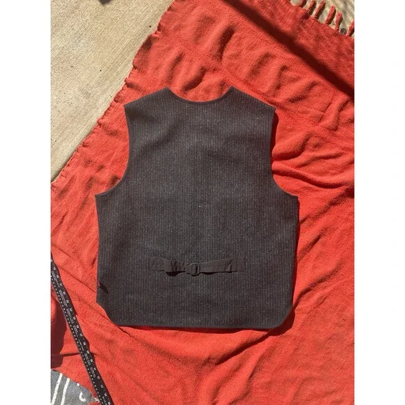 Woolrich Men’s Wool Vest Size L Gray Zip Front Utility Pockets Adjustable Back - Picture 6 of 8